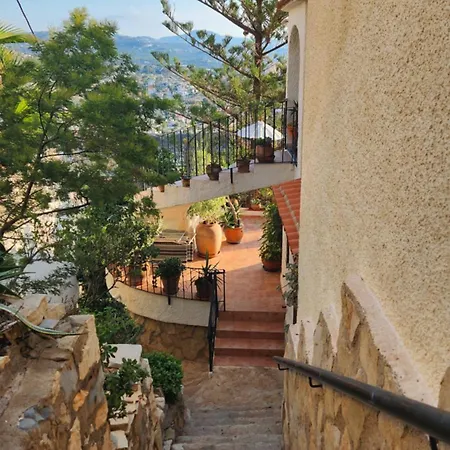 Laura Flores Appartement *